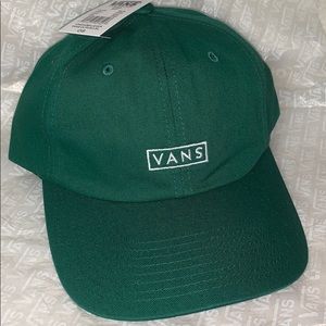 💟 CURVED BIL STRAP BACK VANS FRONT DESIGN GREEN🆕